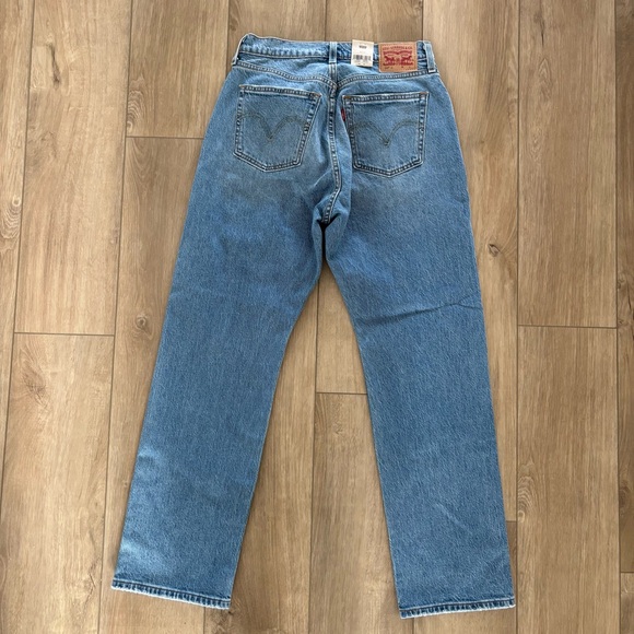 Levi's High Rise Straight Jeans - Light Blue Denim - Picture 11 of 11